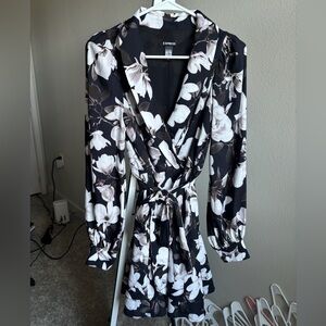 Express Black and White Floral Long Sleeve Dress